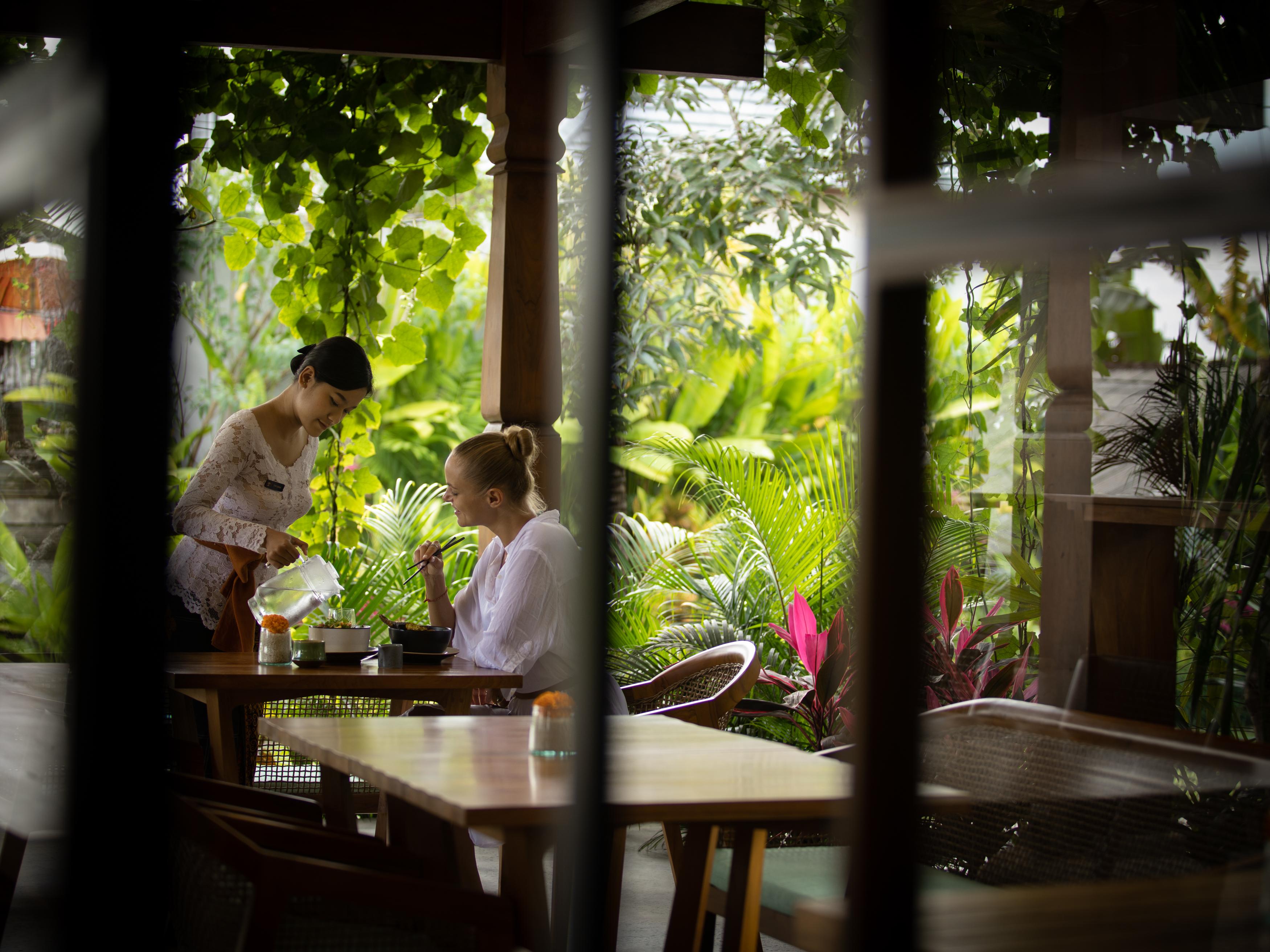 Hotel Adiwana Suweta Ubud Esterno foto A spa at the Four Seasons Resort, Koh Samui, Thailand